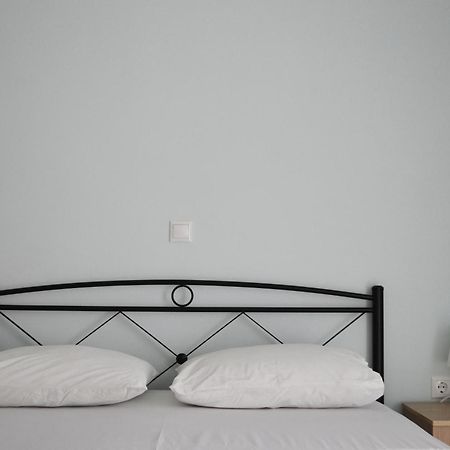 Sunflower Himara Room photo